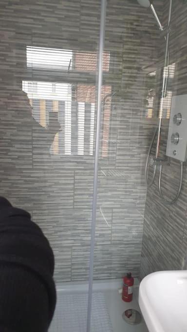 Near Liverpool Double Bedroom Hideaway Wirral Esterno foto